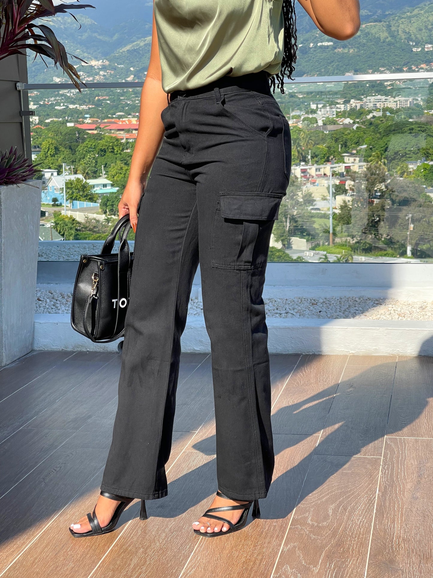 High Standards Wide Leg Cargo Jeans-Black