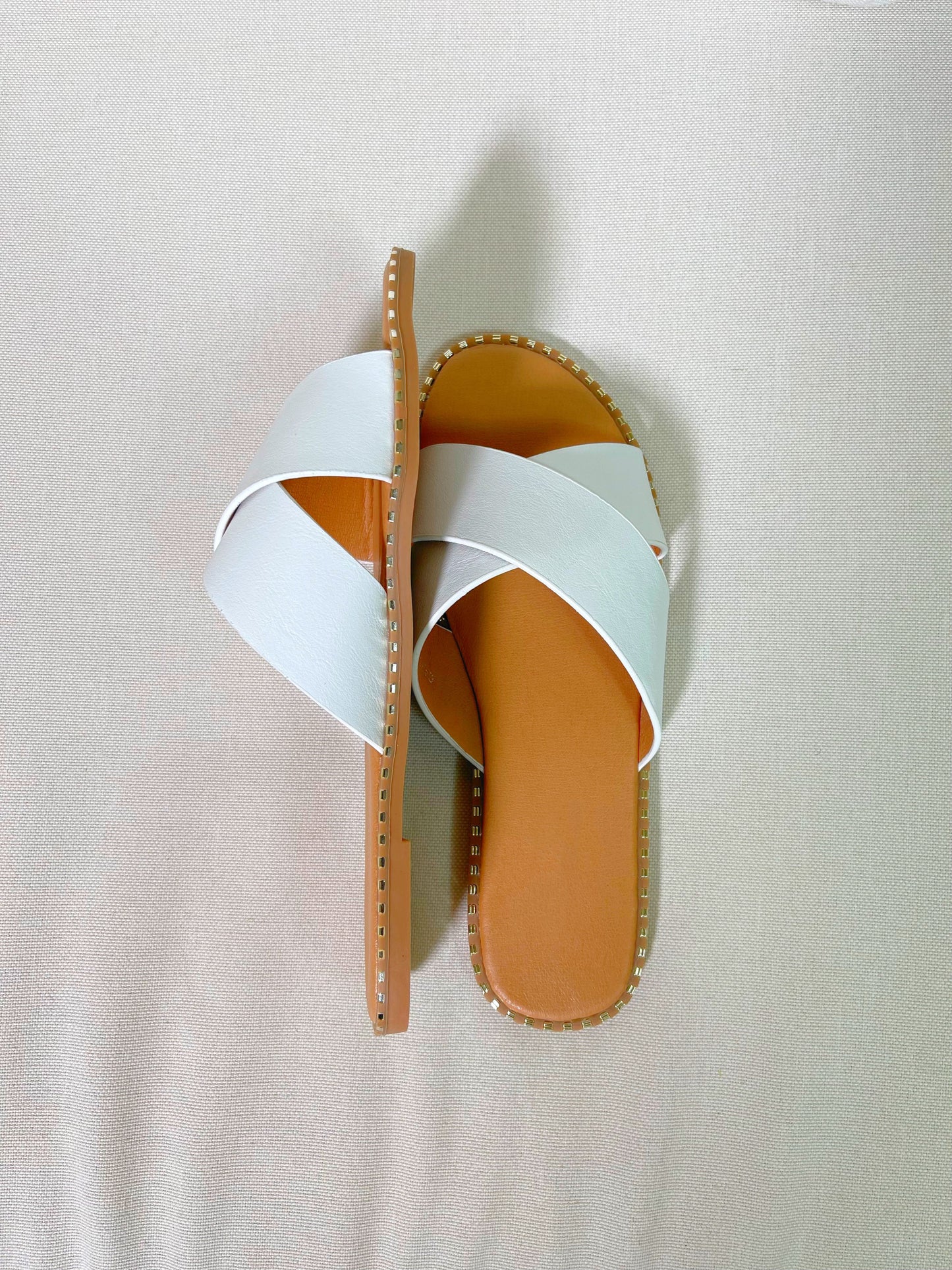Mona Sandals-White