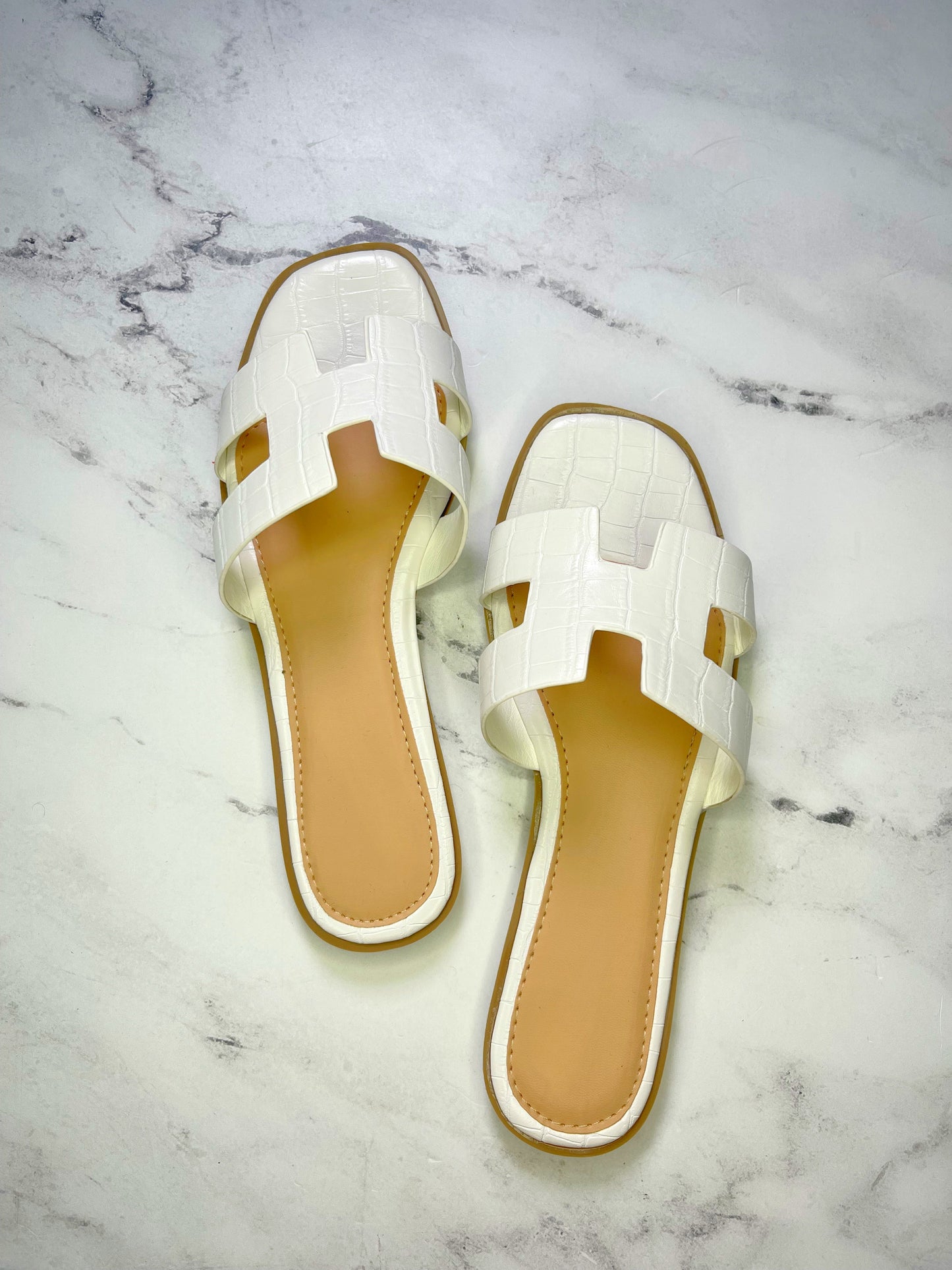 Britt Sandals-White(RESTOCKED)